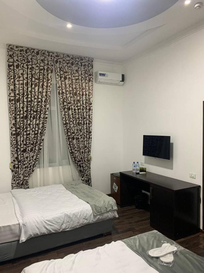 Ikan Registon Hotel Samarkand Exterior foto