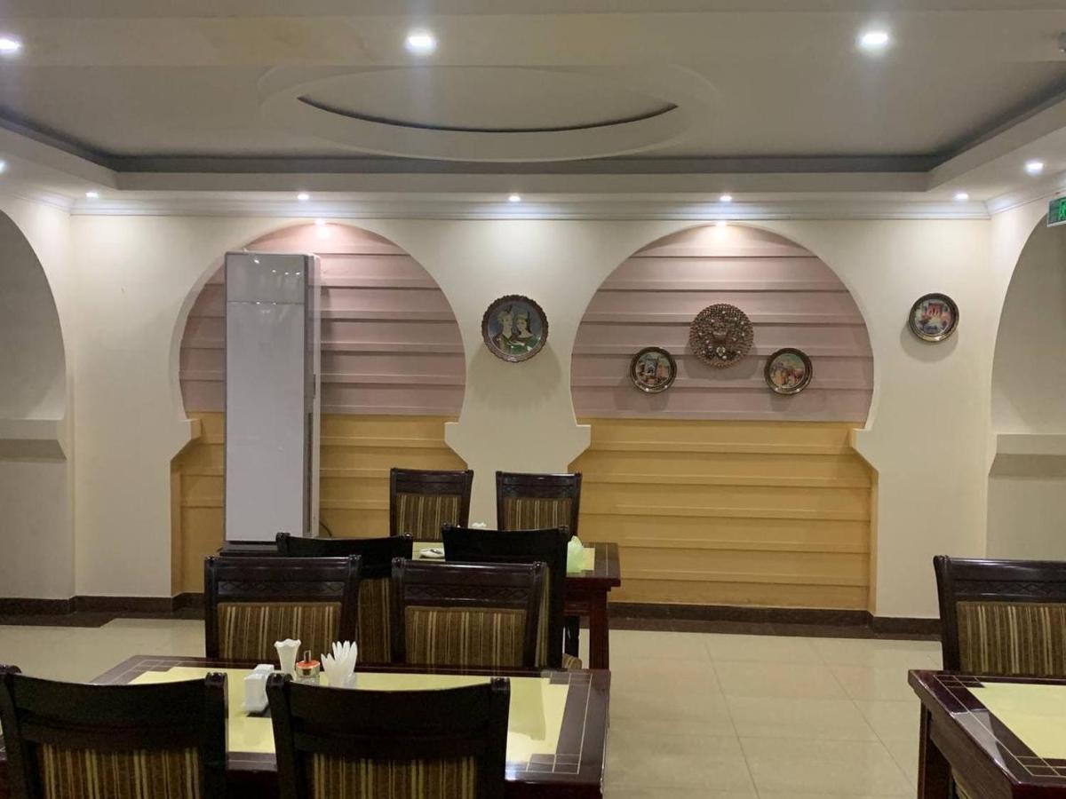 Ikan Registon Hotel Samarkand Exterior foto