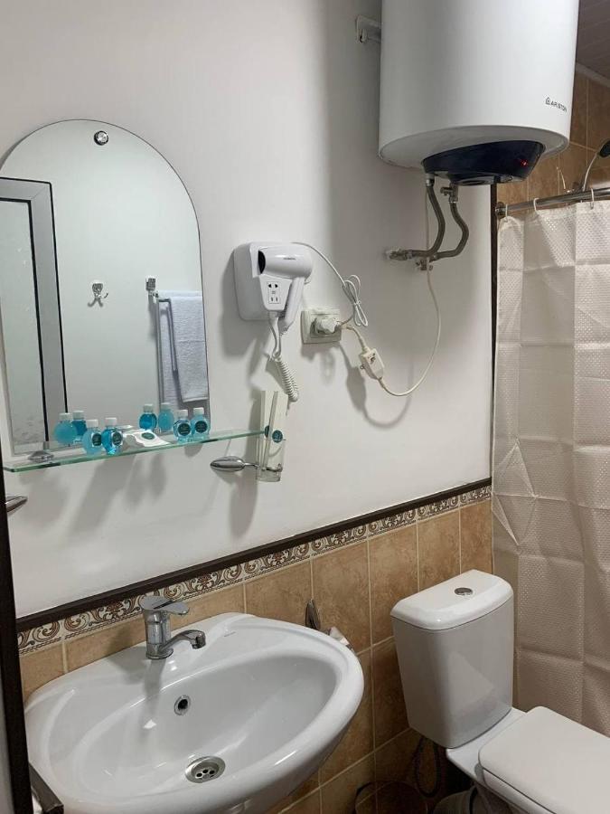 Ikan Registon Hotel Samarkand Exterior foto